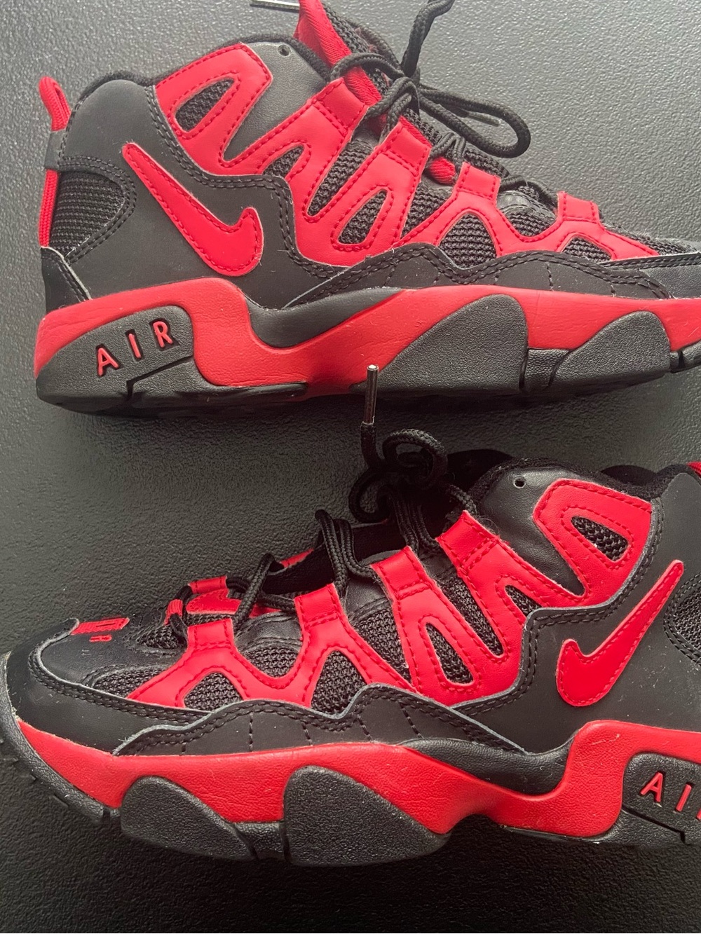 Red & Black Nike Slants - Picture 5 of 14